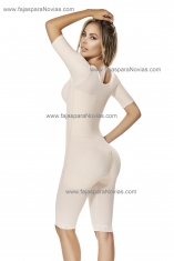 FAJA  POST QUIRURGÍCA CON BRAZOS